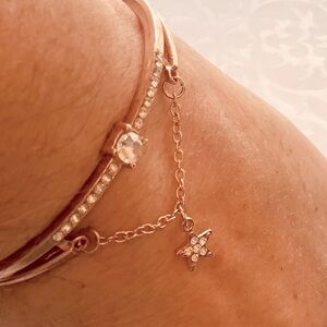 💜3/$30 Rose Goldtone Bracelet Dangling Star NWOT